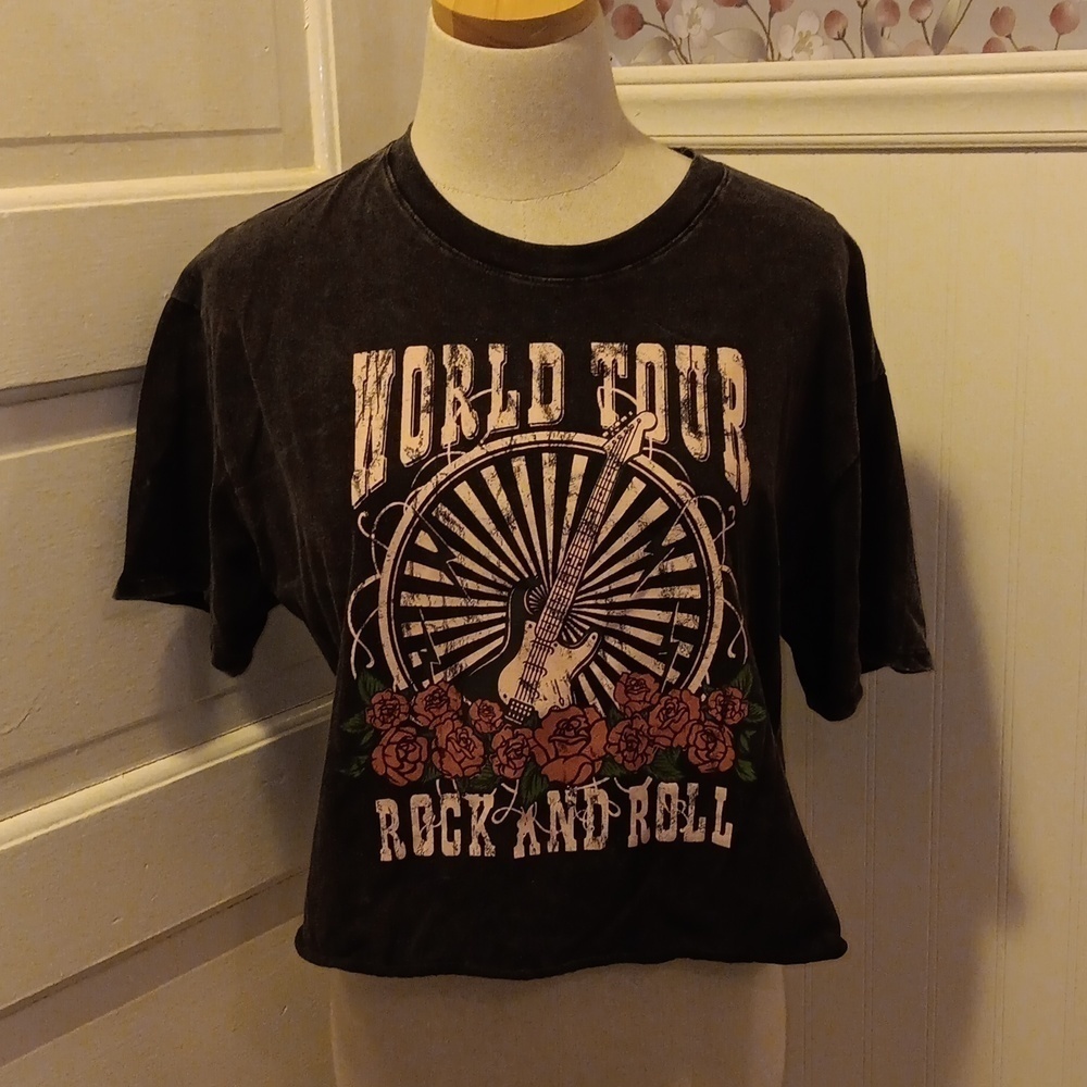 Organic Generation large black rock and roll crop top